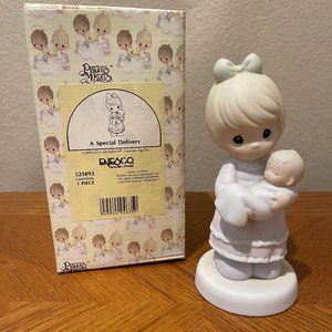 Precious Moments A Special Delivery